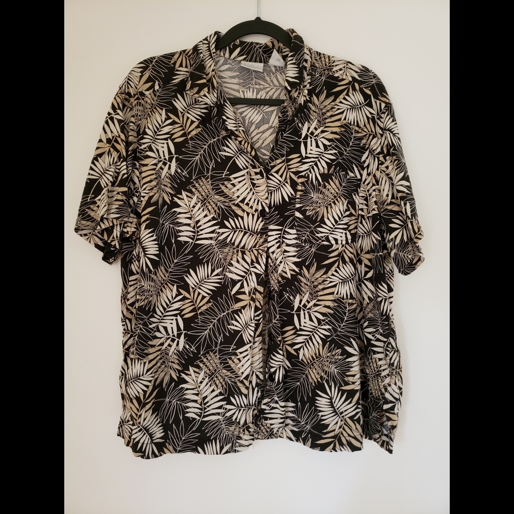 Short Sleeve Hawaiian Print Button Up Shirt
